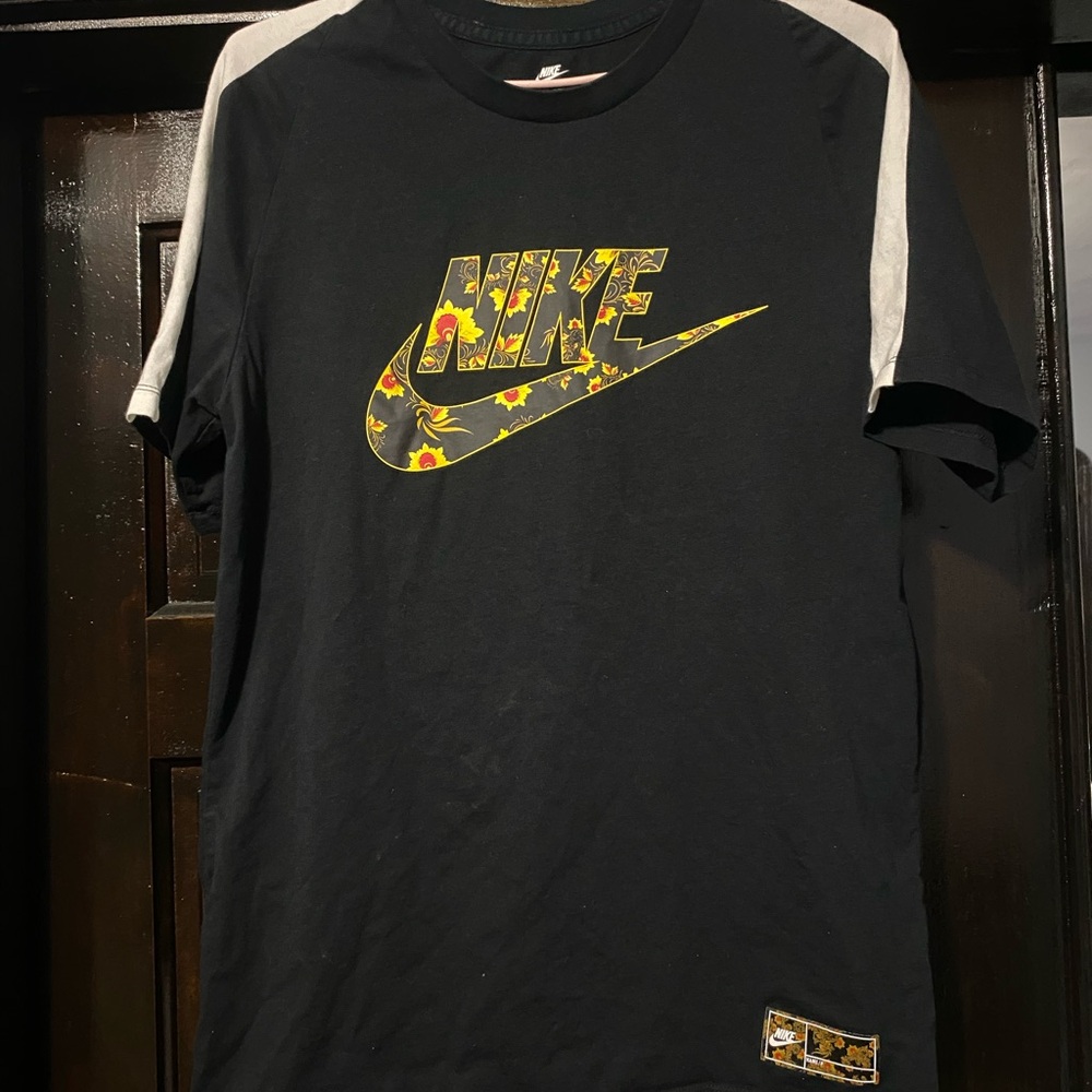 Nike Black Tee with Yellow Graphic